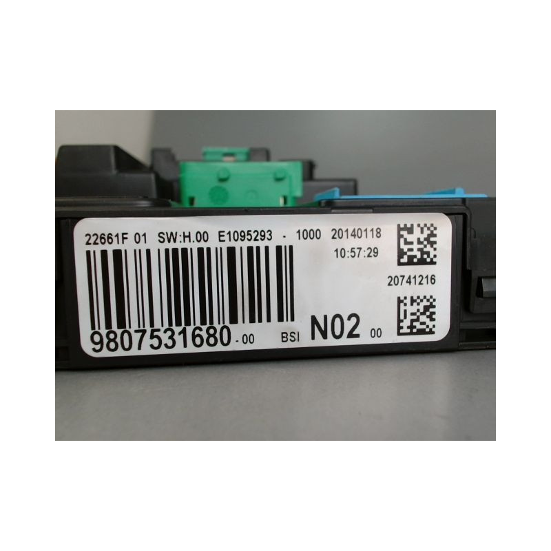 PLATINE FUSIBLE AVANT PEUGEOT 208