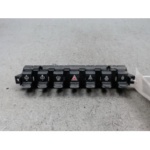 BOUTON DE WARNING PEUGEOT 3008 2009-