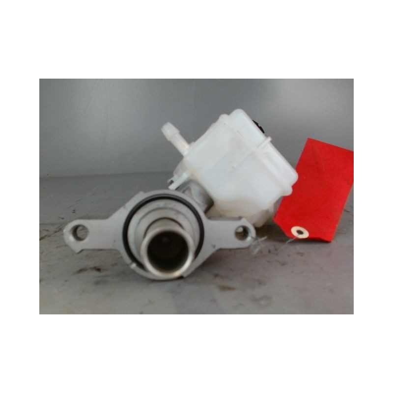 MAITRE CYLINDRE RENAULT CLIO 5  ESSENCE
