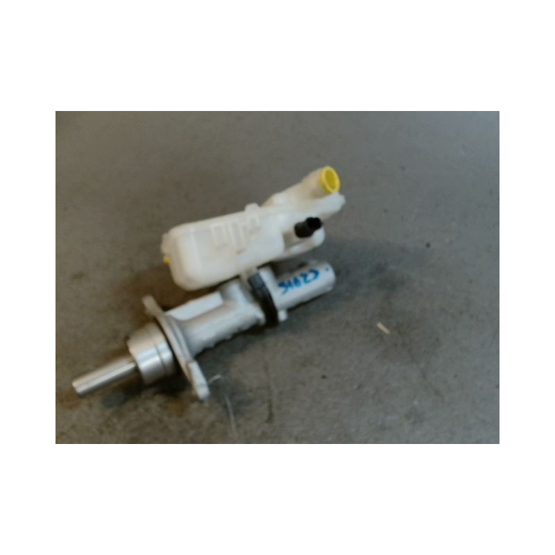 MAITRE CYLINDRE NISSAN NV300