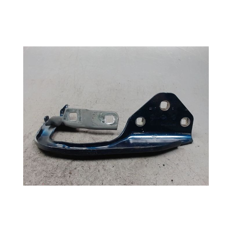 COMPAS GAUCHE CAPOT DACIA DUSTER 2