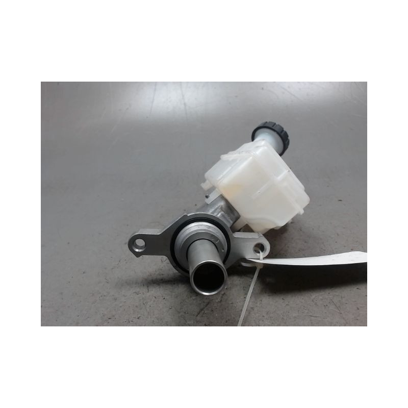 MAITRE CYLINDRE RENAULT CLIO 5