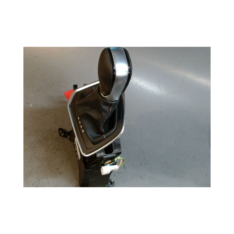 LEVIER DE VITESSES RENAULT CLIO 5 