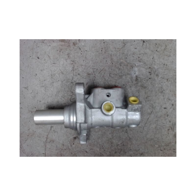 MAITRE CYLINDRE RENAULT CLIO 5  ESSENCE