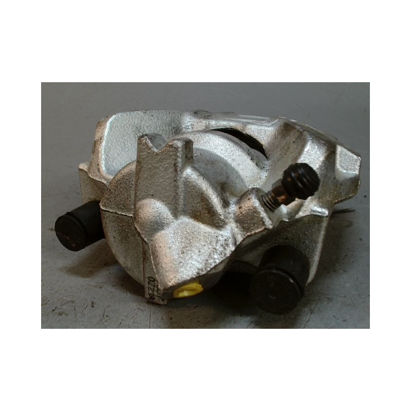 ETRIER DE FREIN AVANT DROIT RENAULT CLIO 5
