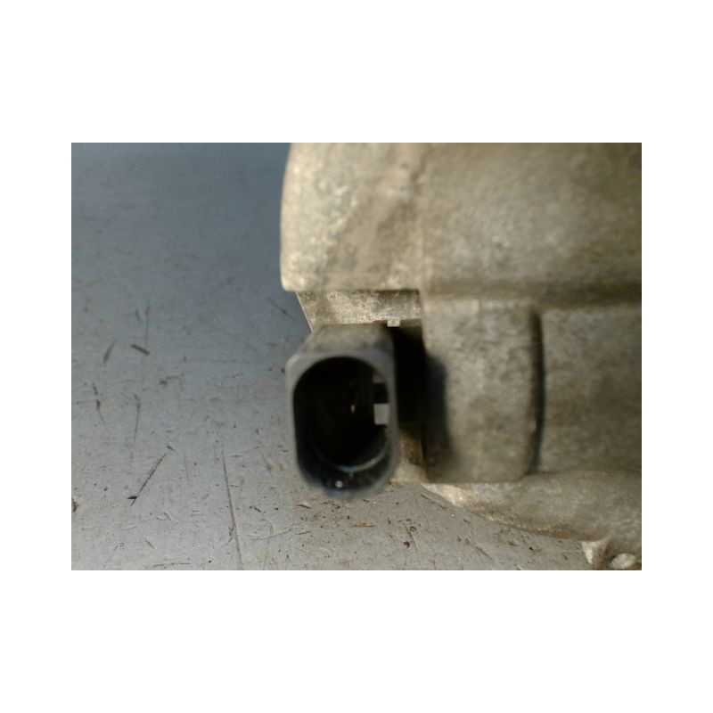 COMPRESSEUR AIR CONDITIONNE VOLKSWAGEN GOLF