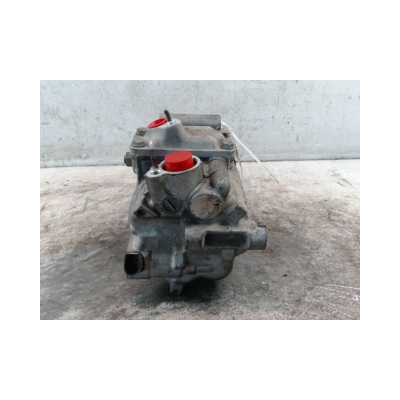 COMPRESSEUR AIR CONDITIONNE VOLKSWAGEN PASSAT 2005-