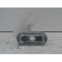 REPETITEUR AILE GAUCHE FORD FOCUS
