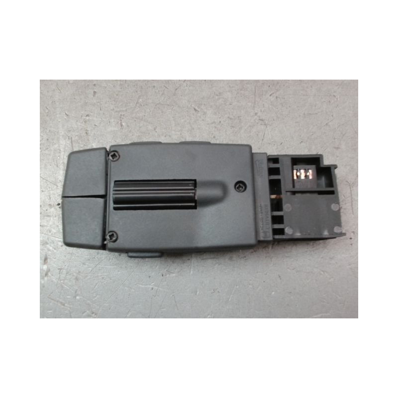 COMMANDE AUTORADIO RENAULT TWINGO II Phase 2 2011-2014