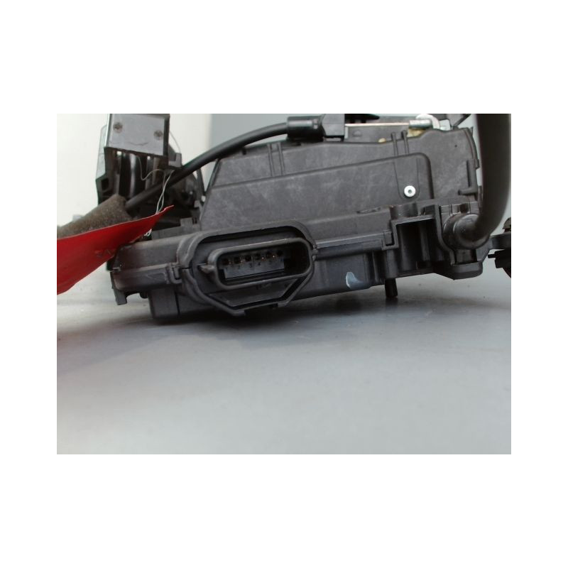 SYSTEME CONDAMNATION ARRIERE GAUCHE RENAULT CAPTUR PHASE 1 DIESEL