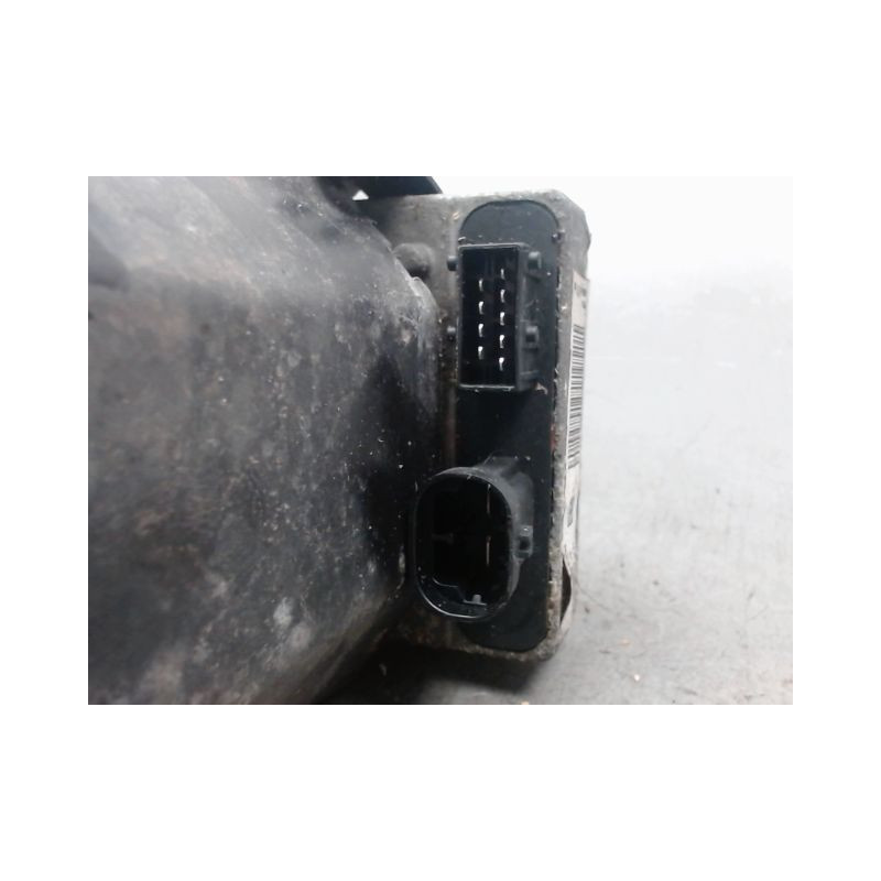 MOTEUR ELECTRIQUE DIRECTION ASSISTEE PEUGEOT 307 PHASE 1 1.6I - 16V