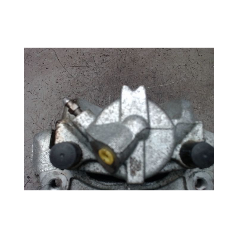 ETRIER DE FREIN AVANT GAUCHE RENAULT CLIO 5  ESSENCE