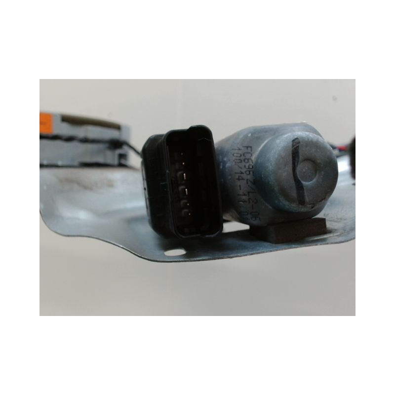 MECANISME+MOTEUR LEVE-GLACE AVANT GAUCHE KIA SPORTAGE III 2010-