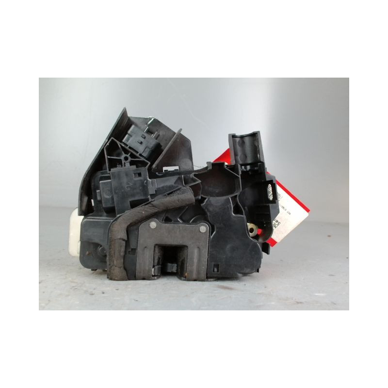 SYSTEME CONDAMNATION AVANT GAUCHE RENAULT MEGANE 4 PHASE 2 1.8I - 16V TU