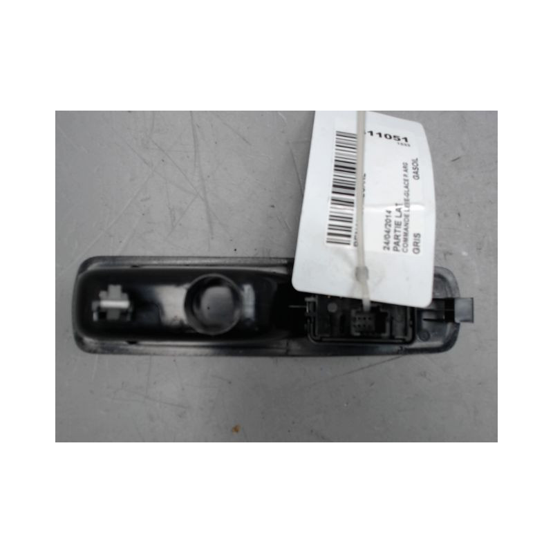 COMMANDE LEVE-GLACE PORTE ARG RENAULT MEGANE