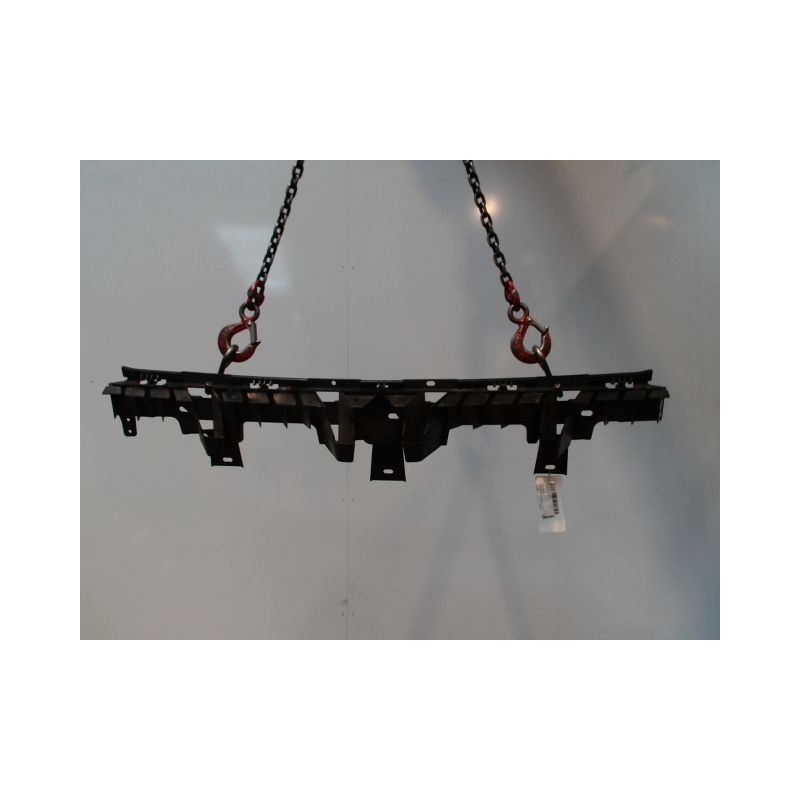 SUPPORT CENTRAL PARE-CHOC ARRIERE  PEUGEOT 3008 2009-