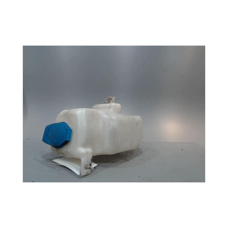 RESERVOIR LAVE-GLACE AVANT AUDI A3