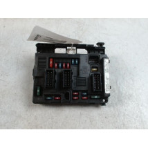 BOITE A FUSIBLES CITROEN C5 2001-2004