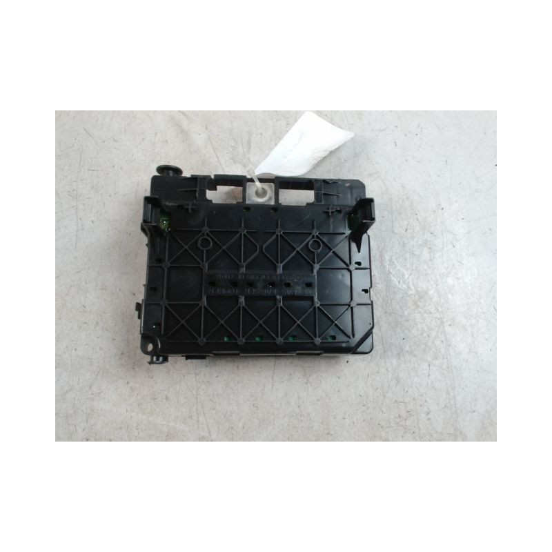 BOITE A FUSIBLES CITROEN C5 2001-2004