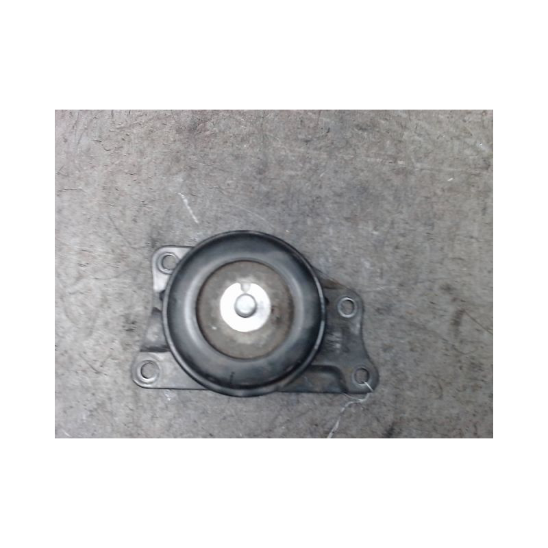 SUPPORT MOTEUR VOLKSWAGEN POLO 1.6 TDI
