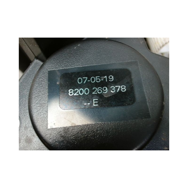 TREUIL DE ROUE DE SECOURS RENAULT CLIO