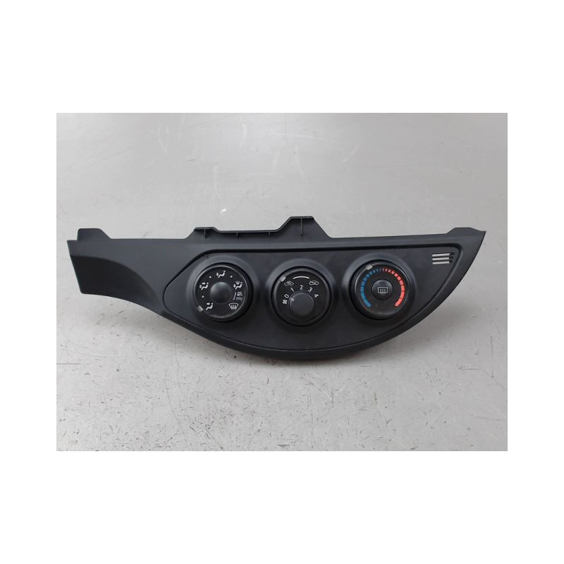 COMMANDE DE CHAUFFAGE TOYOTA YARIS