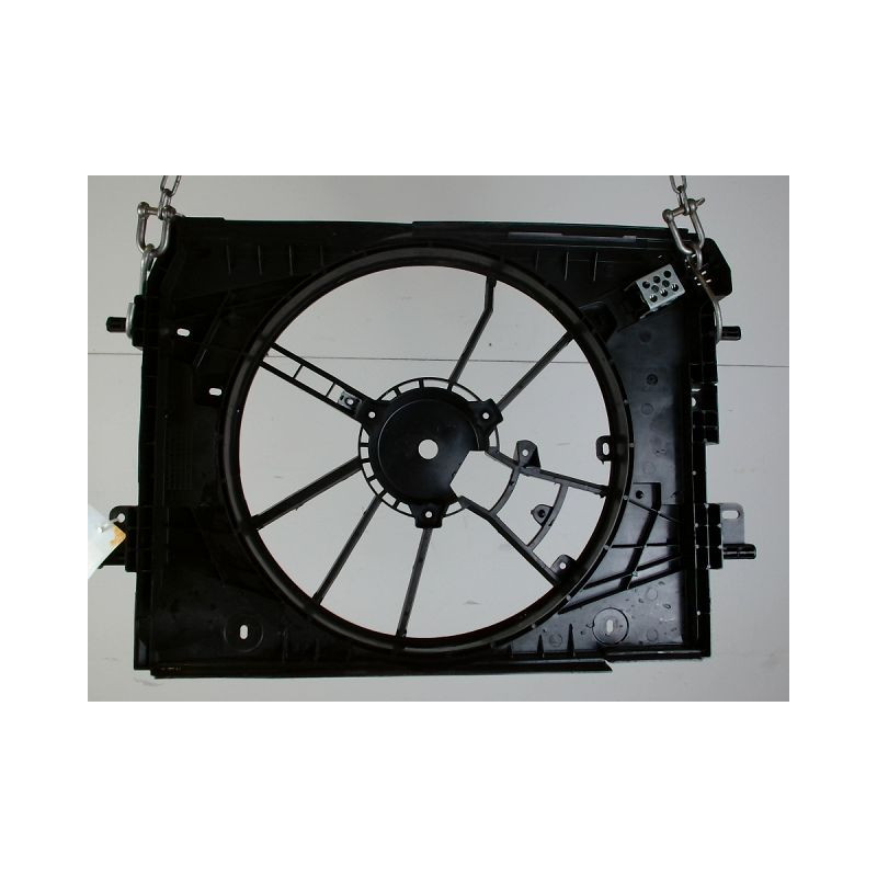 SUPPORT DE VENTILATEUR RENAULT CLIO