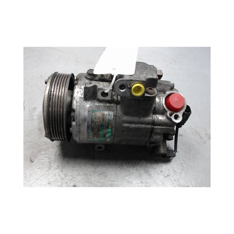 COMPRESSEUR AIR CONDITIONNE VOLKSWAGEN POLO 02-05