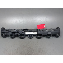 SUPPORT CENTRAL PARE-CHOC ARRIERE  RENAULT CLIO 4
