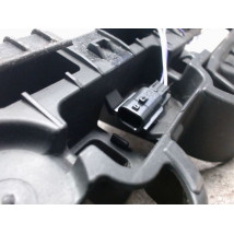 SUPPORT CENTRAL PARE-CHOC ARRIERE  RENAULT CLIO 4