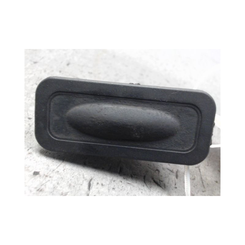ACTIONNEUR SERRURE HAYON  RENAULT MEGANE III 2008-