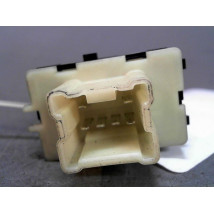 COMMANDE LEVE-GLACE PORTE AVD RENAULT KANGOO