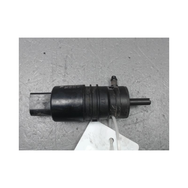 POMPE LAVE-GLACE AVANT VOLKSWAGEN TRANSPORT