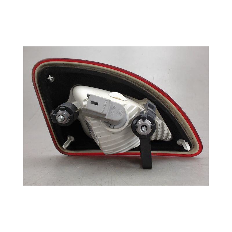 FEU ARRIERE INTERIEUR GAUCHE RENAULT TWINGO