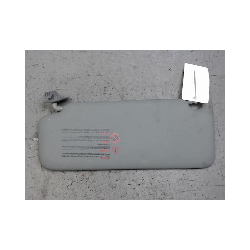 PARE-SOLEIL D RENAULT CLIO II CAMPUS 06-