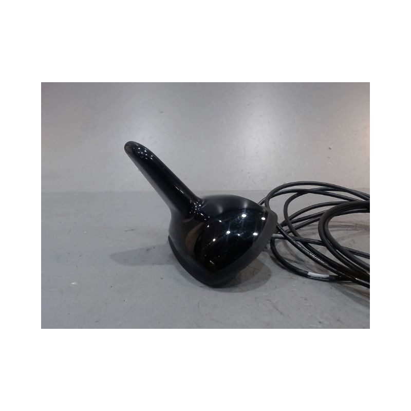 ANTENNE GPS MERCEDES CLASSE E