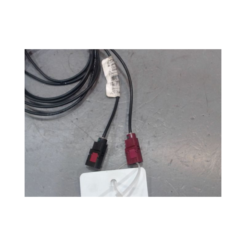 ANTENNE GPS MERCEDES CLASSE E