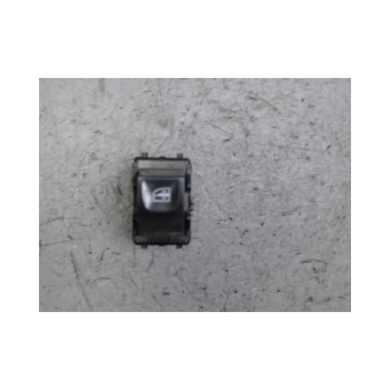 COMMANDE LEVE-GLACE PORTE AVD RENAULT KANGOO