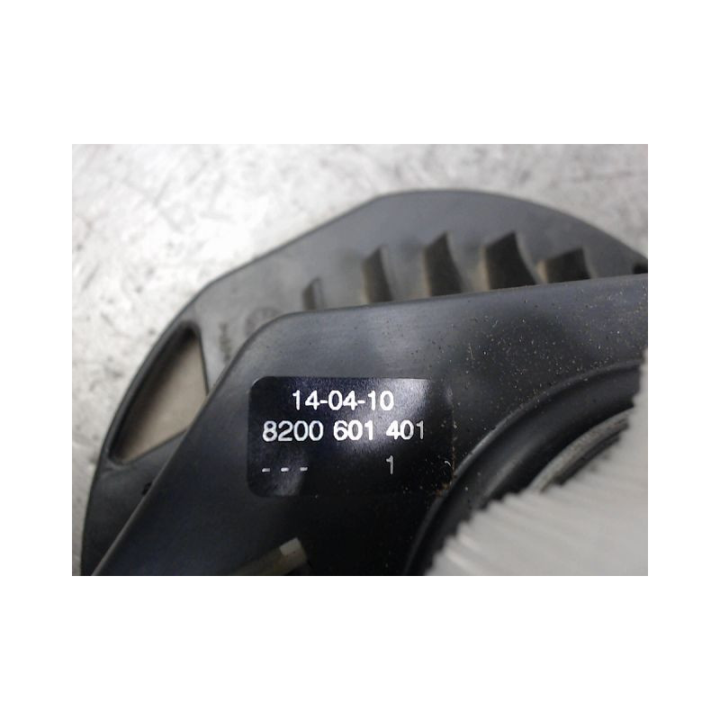 TREUIL DE ROUE DE SECOURS RENAULT CLIO III 2009-