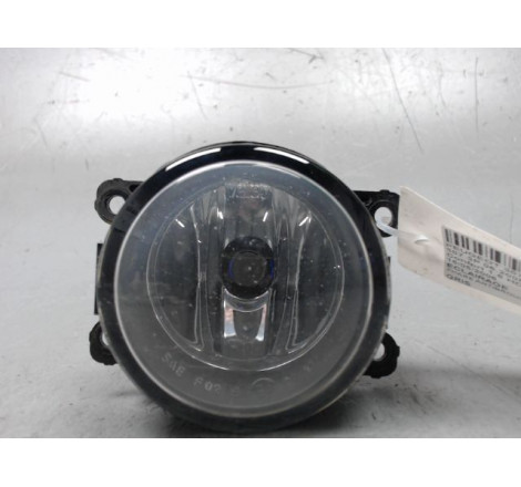 PHARE ANTIBROUILLARD AVD