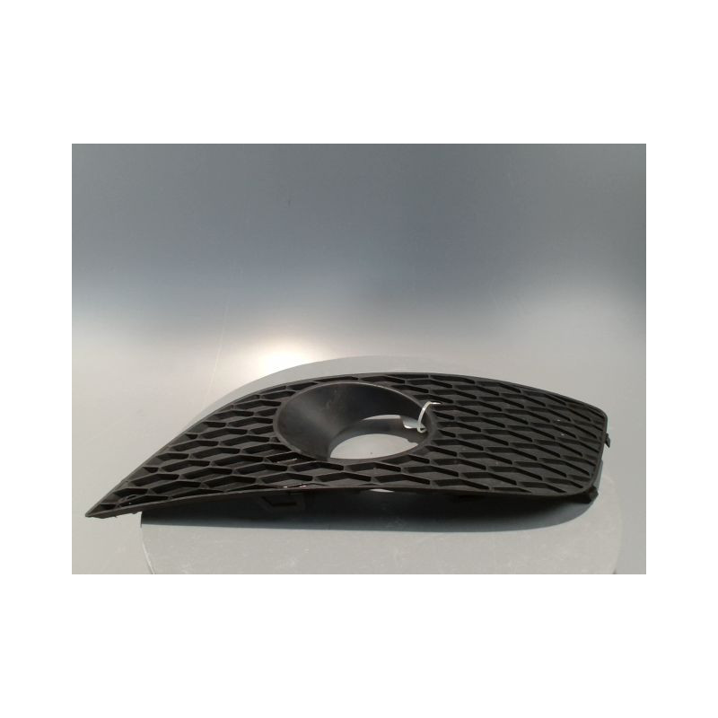 OBTURATEUR PHARE ADDITIONNEL PARE-CHOC AVG SEAT LEON 2009-