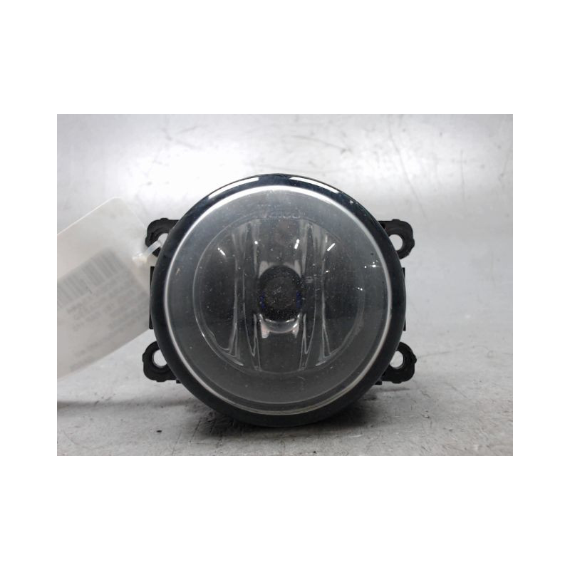 PHARE ANTIBROUILLARD AVANT DROIT CITROEN XSARA PICASSO