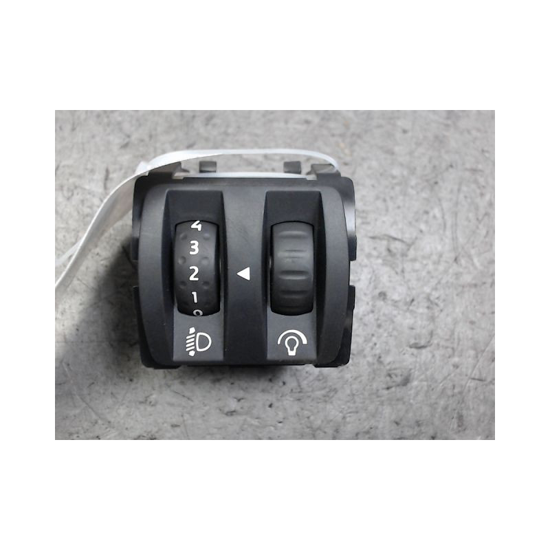 COMMANDE RÉGLAGE HAUTEUR DE PHARE RENAULT MEGANE