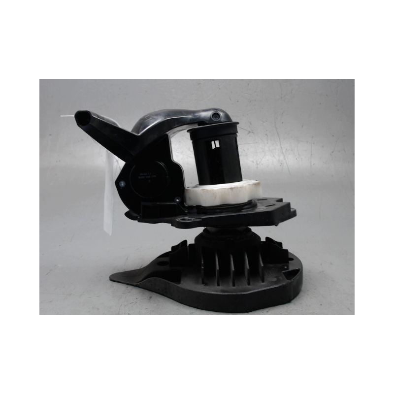 TREUIL DE ROUE DE SECOURS RENAULT CLIO III 2009-