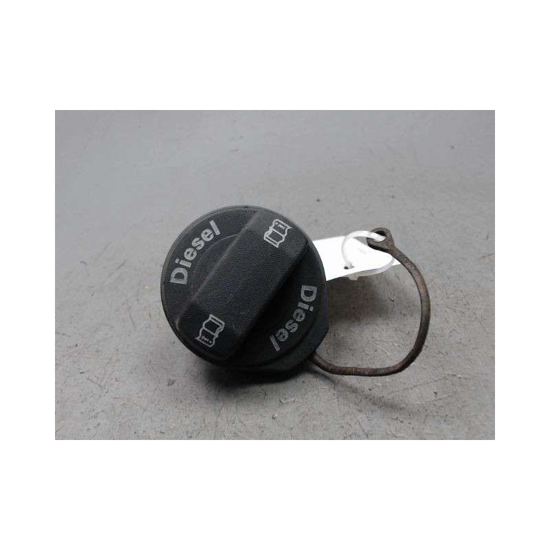 BOUCHON RESERVOIR A CARBURANT AUDI A4 CABRIOLET 2006-