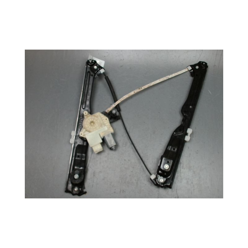 MECANISME+MOTEUR LEVE-GLACE AVANT DROIT PEUGEOT 308