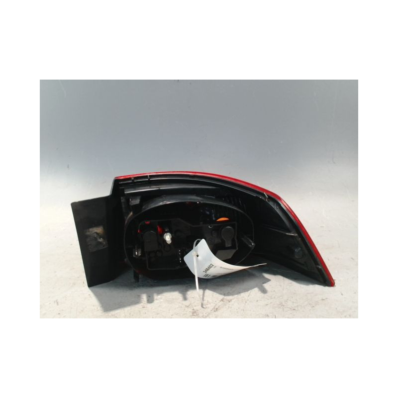 FEU ARRIERE GAUCHE  RENAULT LAGUNA II 2005-2007