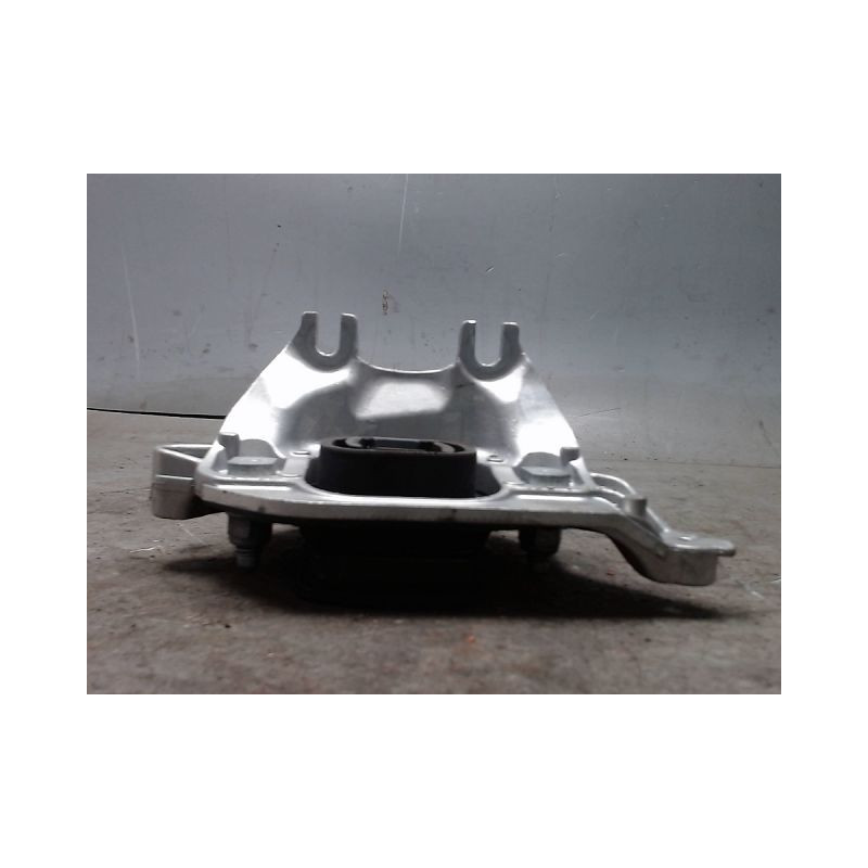 SUPPORT BOITE DE VITESSES RENAULT CLIO 5 