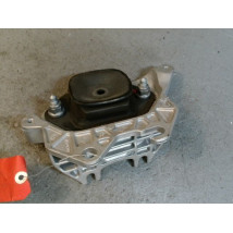 SUPPORT BOITE DE VITESSES RENAULT CLIO 5 