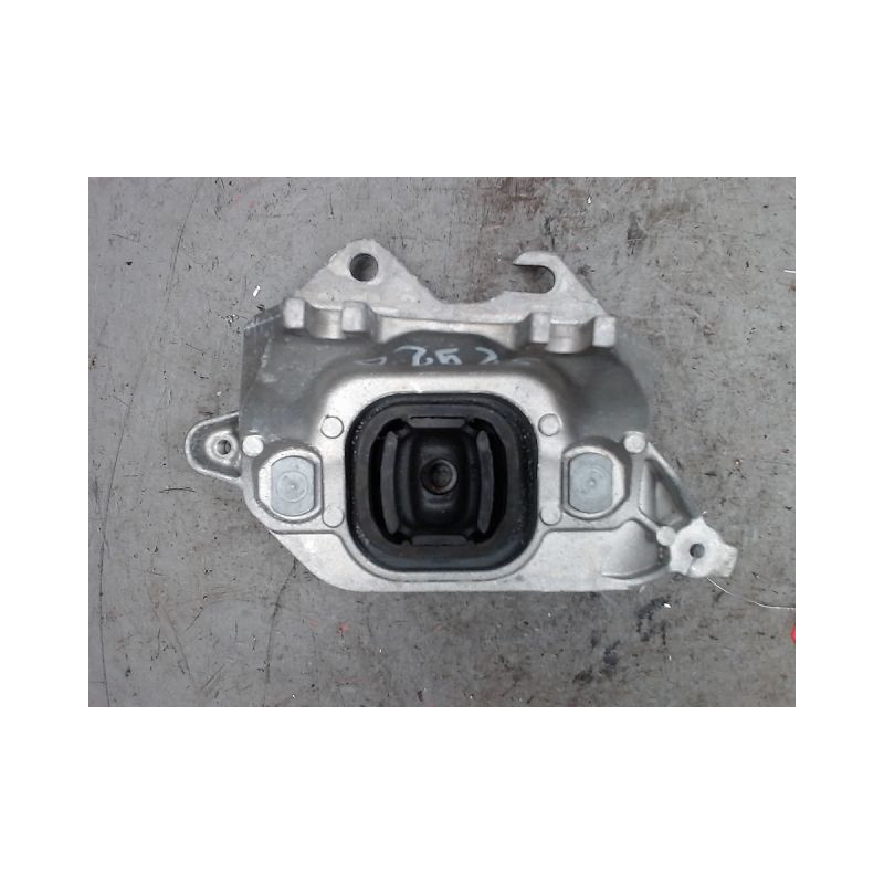 SUPPORT BOITE DE VITESSES RENAULT CLIO 5 